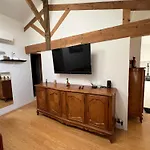Confortable T2 De 50 M2 Avec Parking Prive 布鲁日