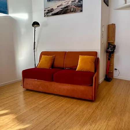 Confortable T2 De 50 M2 Avec Parking Prive * 布鲁日