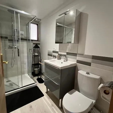 Apartment Confortable T2 De 50 M2 Avec Parking Prive Bruges
