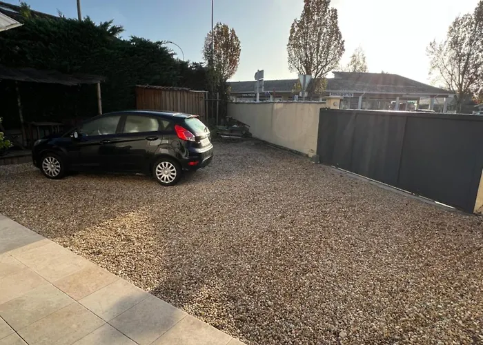 Confortable T2 De 50 M2 Avec Parking Prive Lejlighed